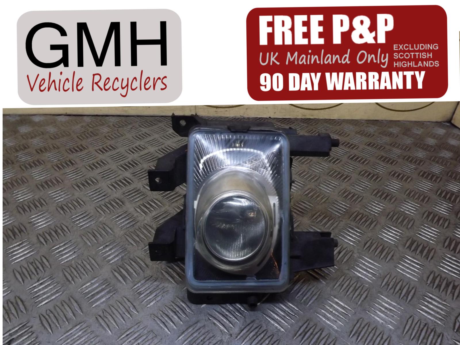 VAUXHALL ASTRA LEFT PASSENGER NEARSIDE FOG LAMP LIGHT 2 PIN PLUG 2007