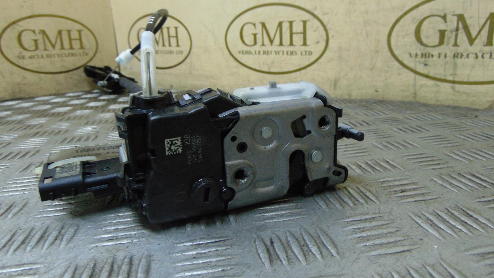 Peugeot 308 Mk1 Left Passenger Nearside Rear Door Lock Assembly 2007