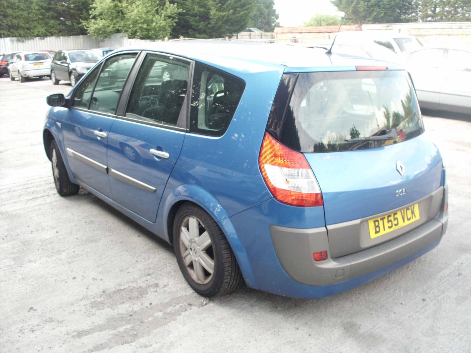 Renault Scenic Automatic Door Locking